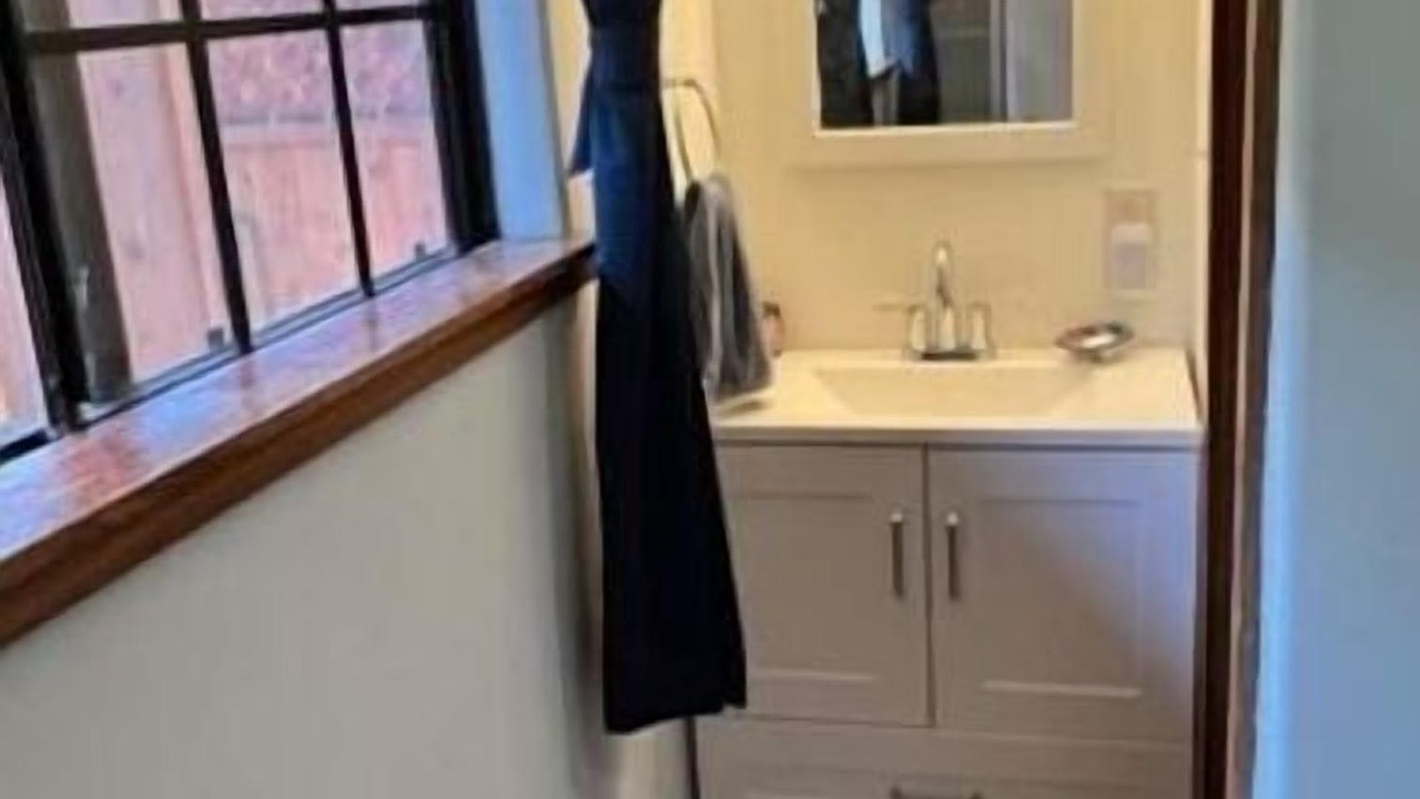 Photo of Bathroom in Alta Mesa