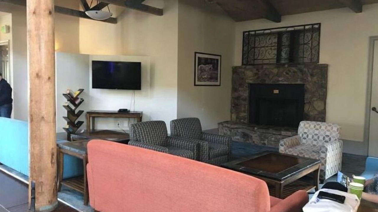Photo of Livingroom in Angels Camp