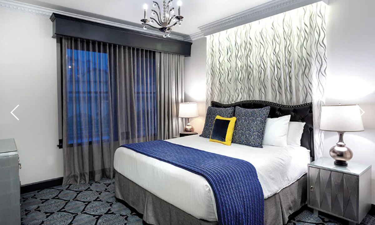 Photo of Bedroom in Theater District