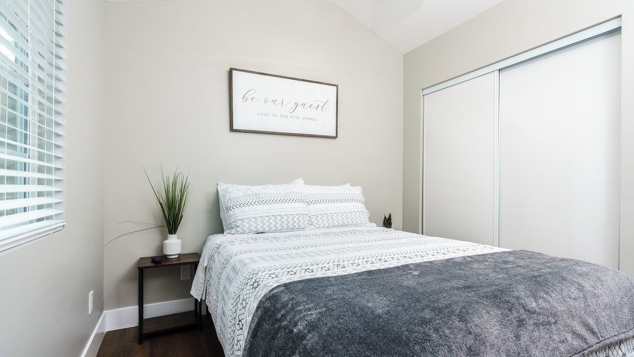 Photo of Bedroom in Alpine