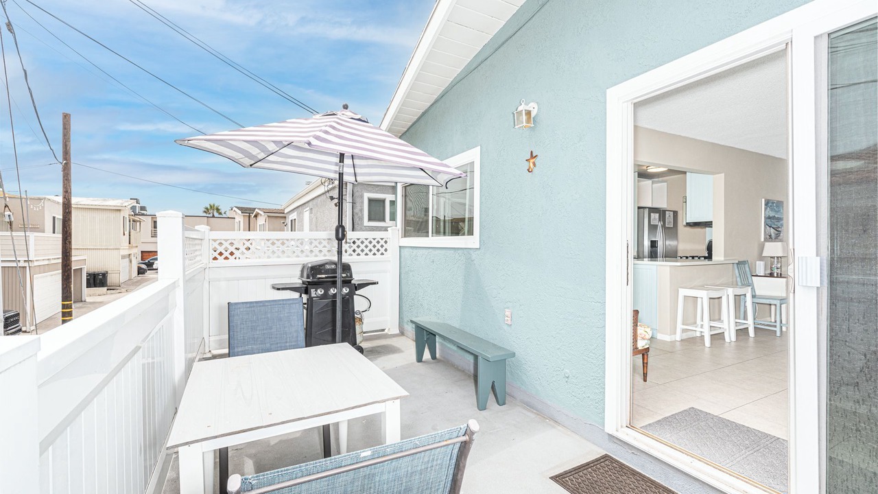 Photo of Patio Balcony in West Newport