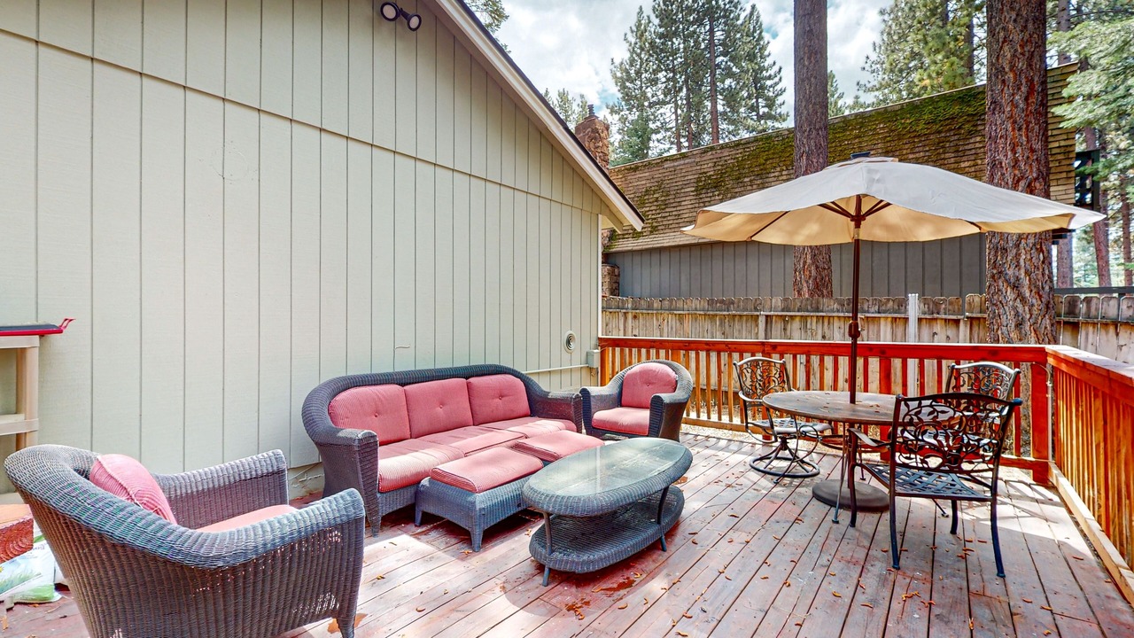 Photo of Outdoor in Montgomery Estates