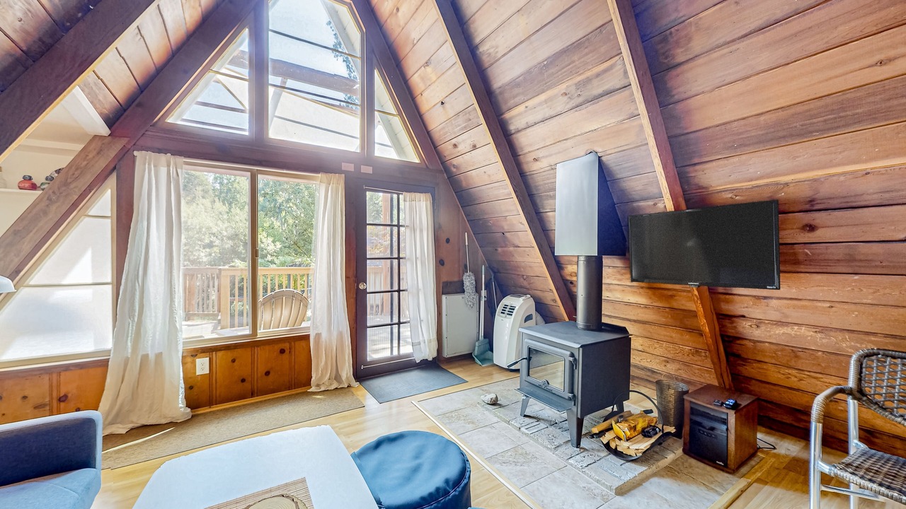 Photo of Livingroom in Glen Ellen