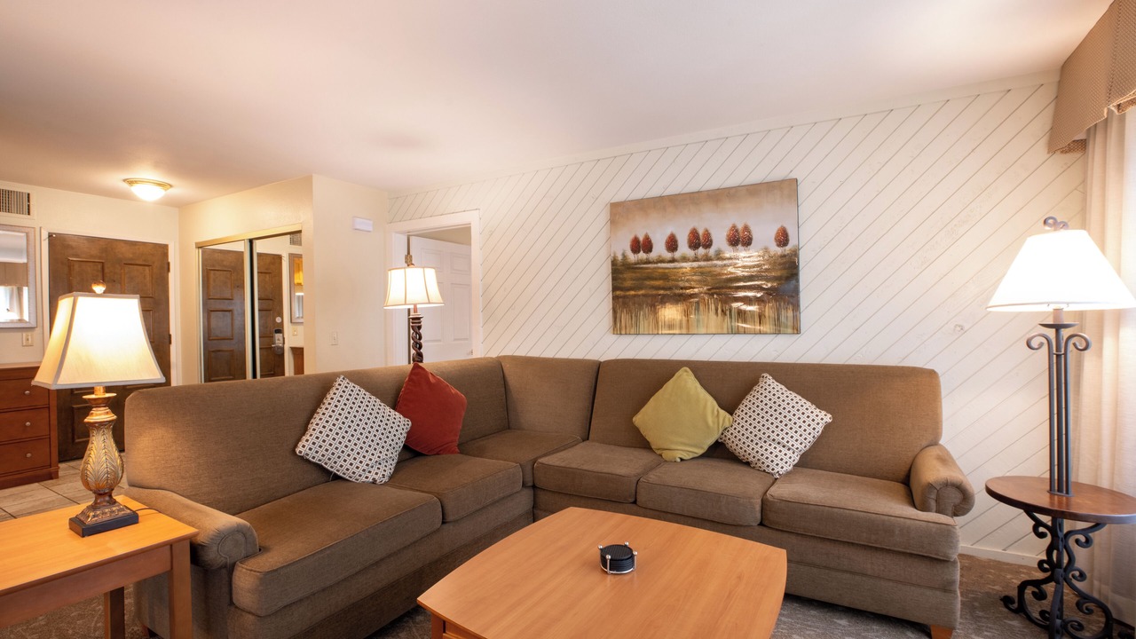 Photo of Livingroom in San Diego Country Estates