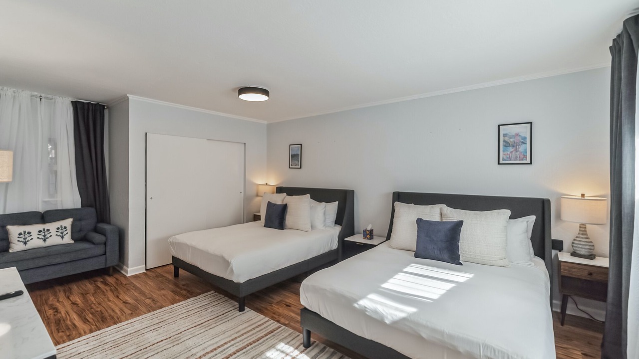 Photo of Bedroom in Sharp Park