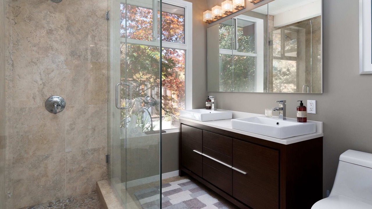 Photo of Bathroom in Midtown