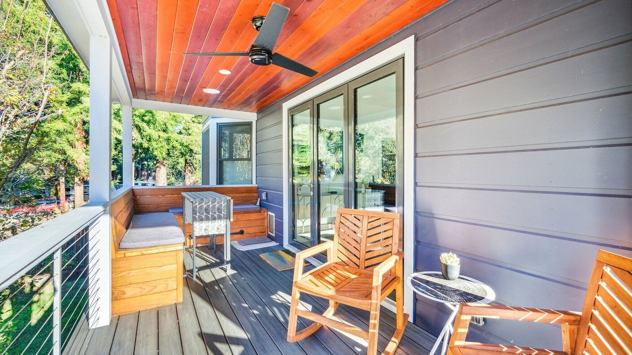 Photo of Patio Balcony in Monte Rio