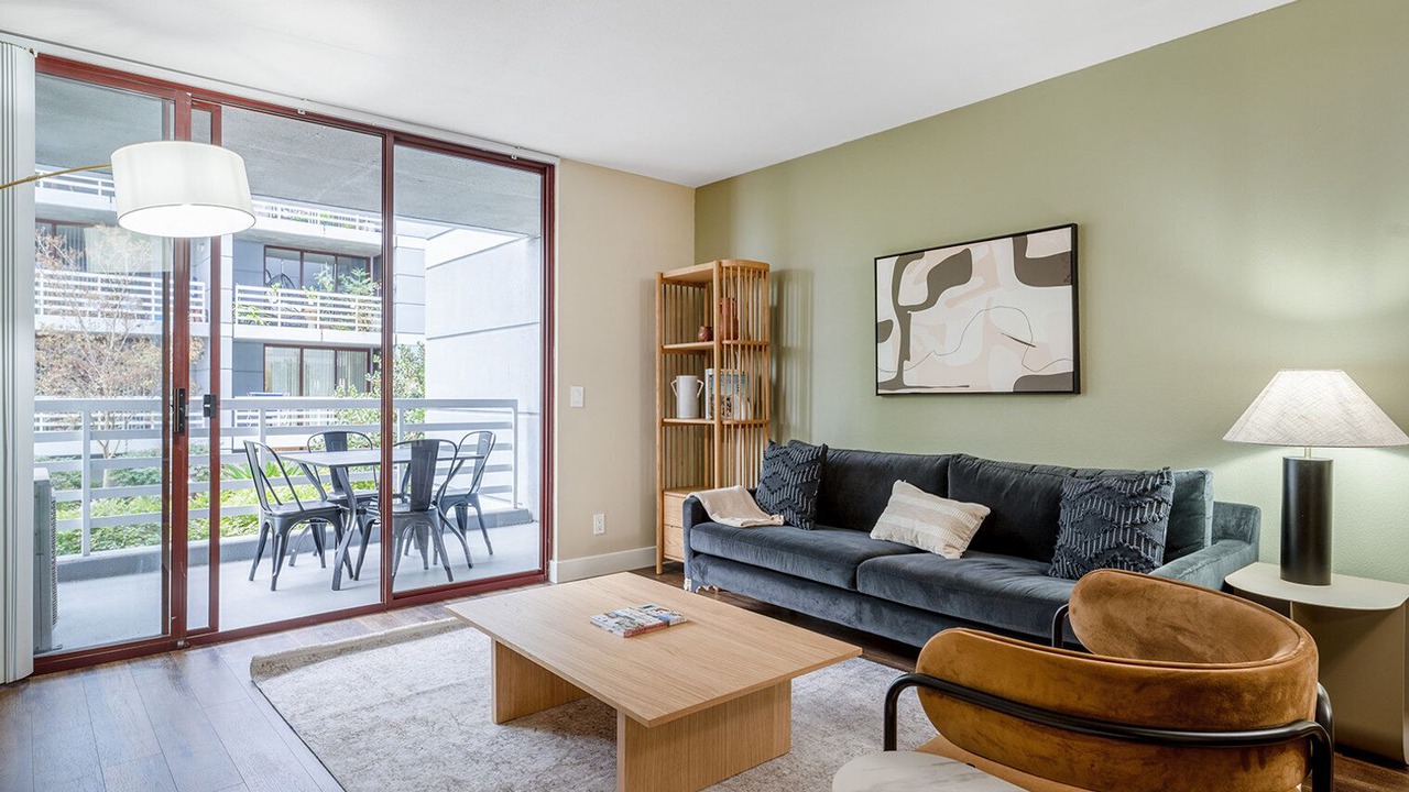 Photo of Livingroom in Cupertino