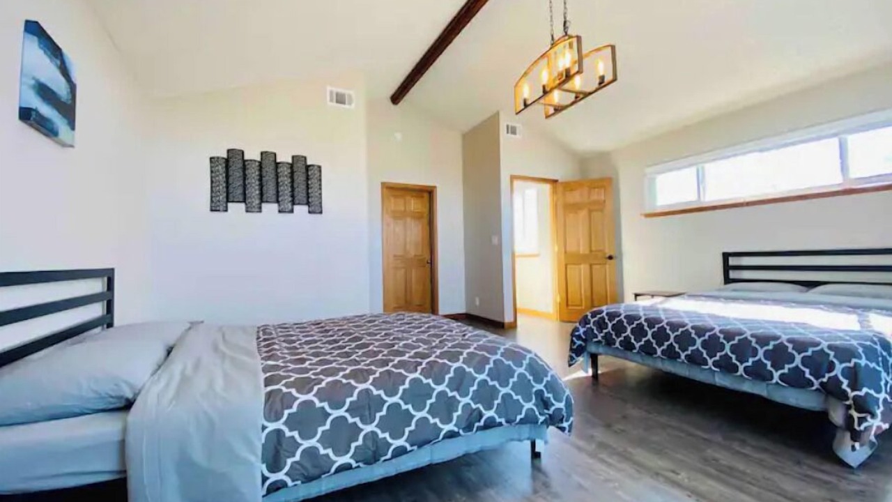 Photo of Bedroom in Newark