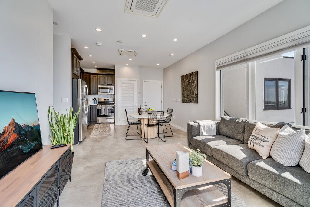 Photo of Livingroom in Little Italy