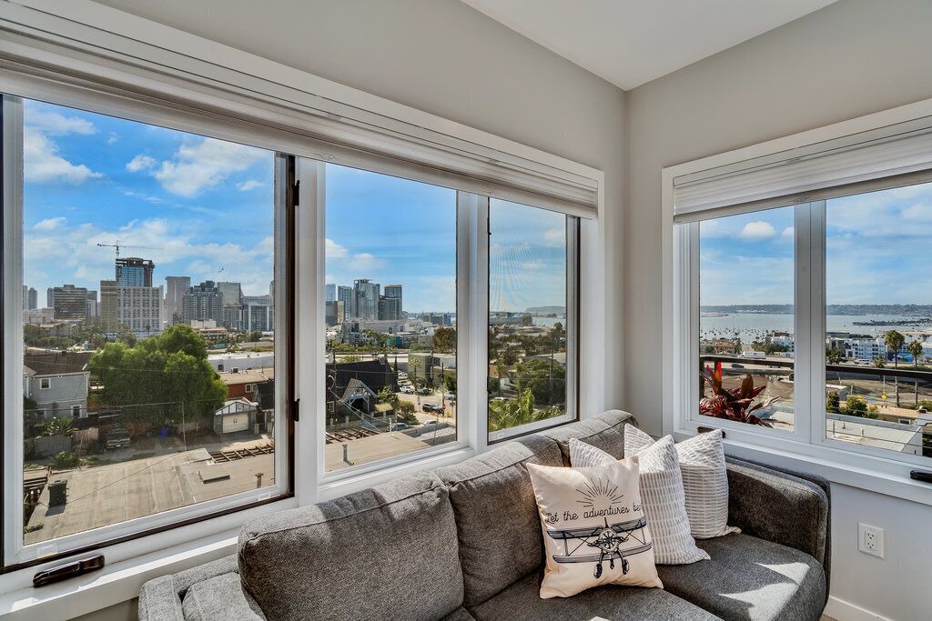 Photo of Livingroom in Little Italy