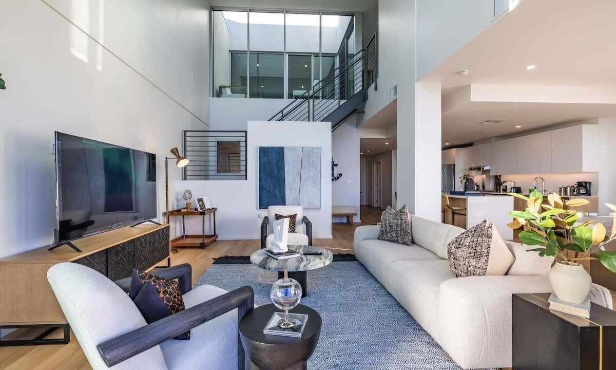 Photo of Livingroom in Waterfront