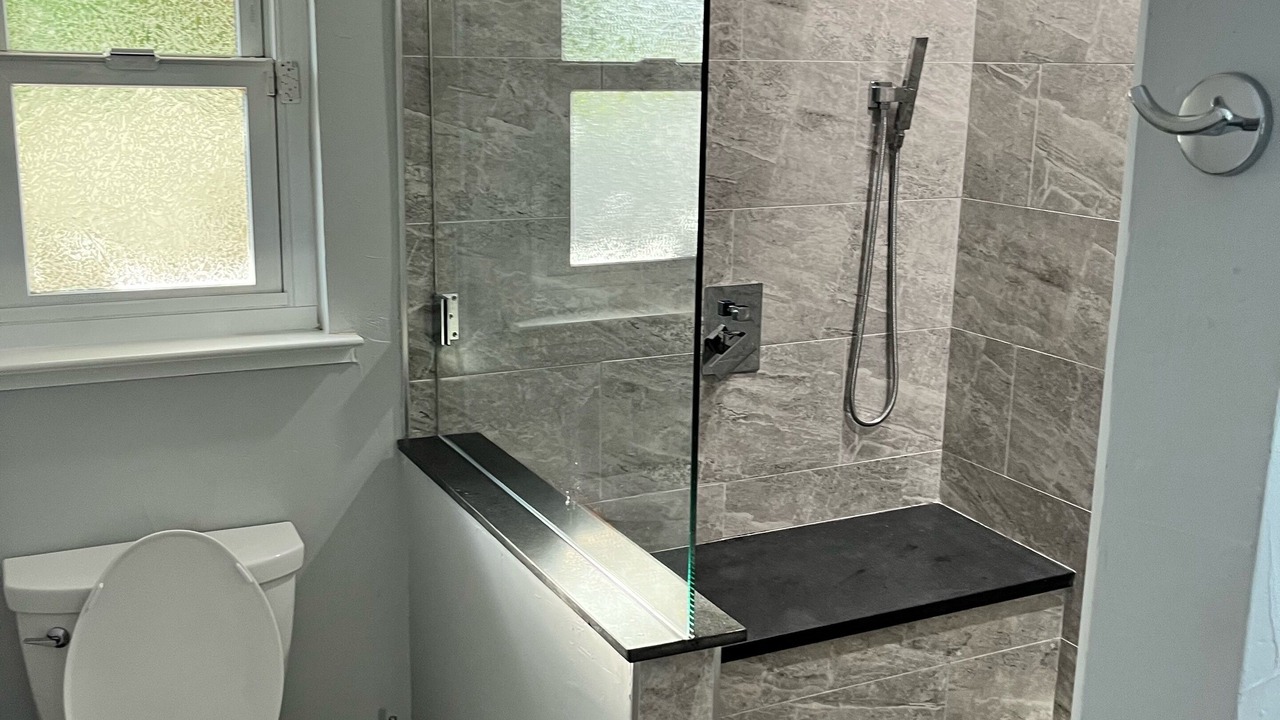 Photo of Bathroom in Roosevelt