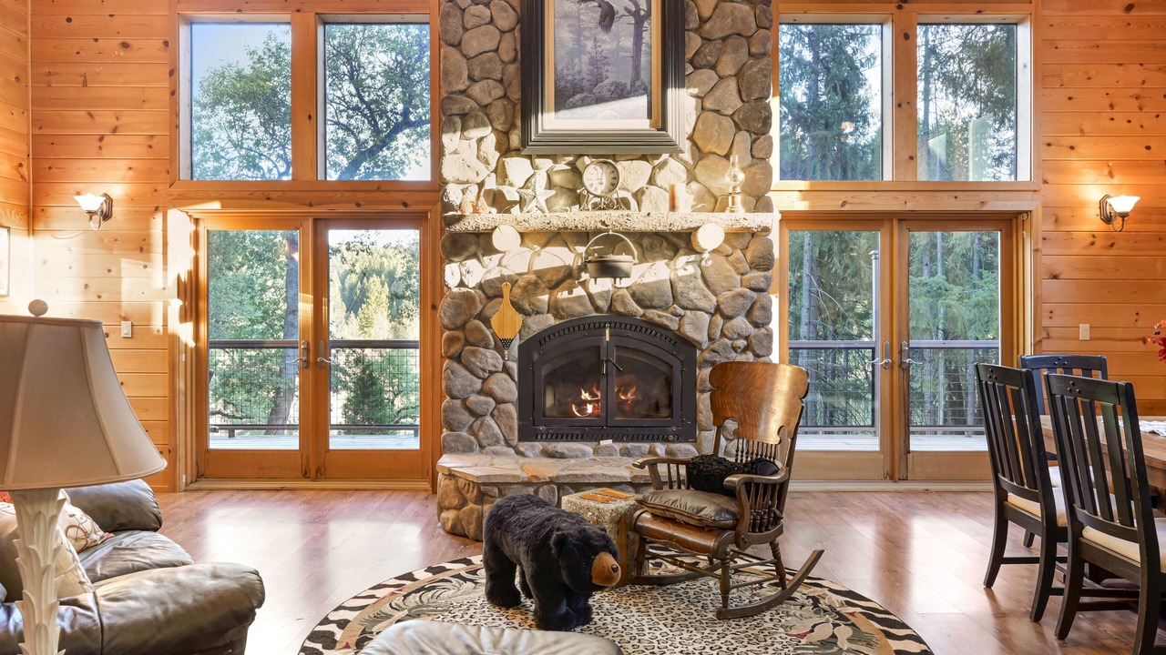 Photo of Livingroom in Placerville