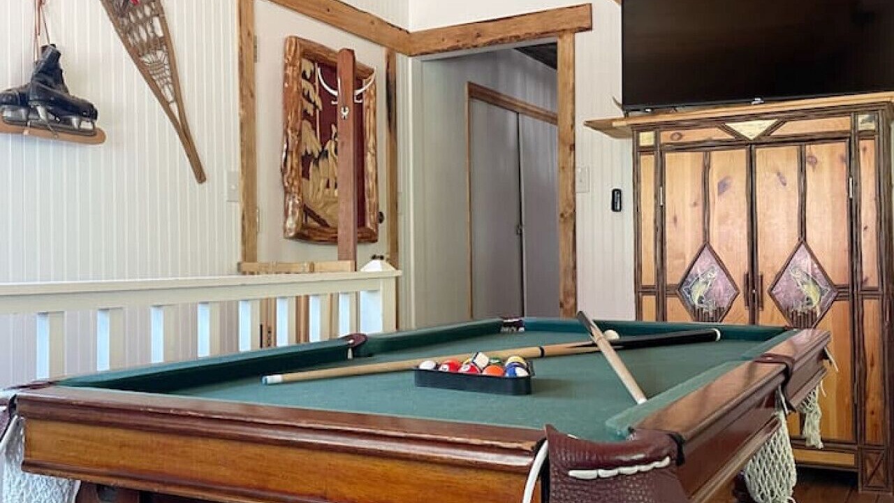 Photo of Bedroom in Wrightwood
