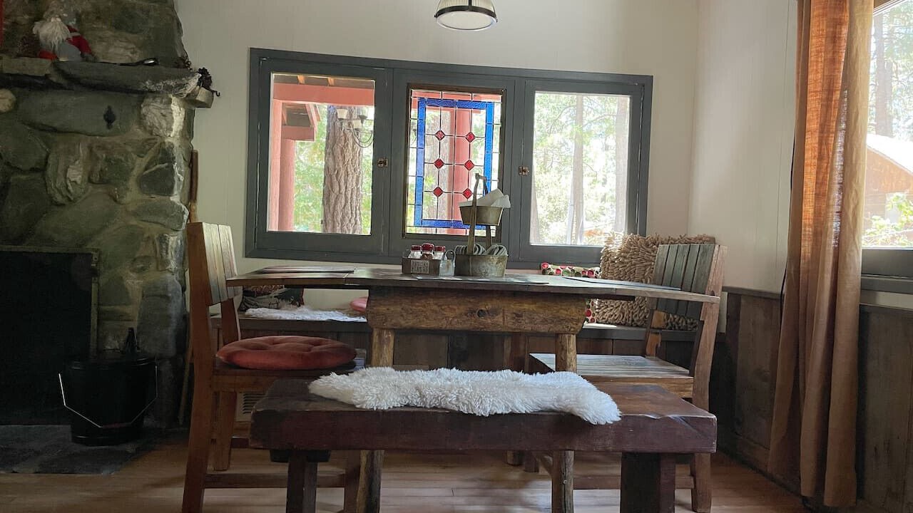 Photo of Livingroom in Wrightwood