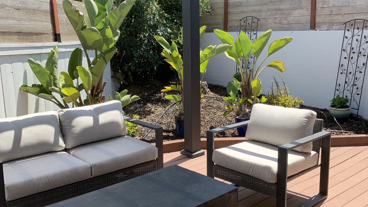 Photo of Patio Balcony in Roseville - Fleet Ridge