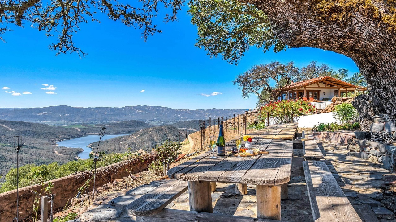 Photo of Outdoor in St. Helena
