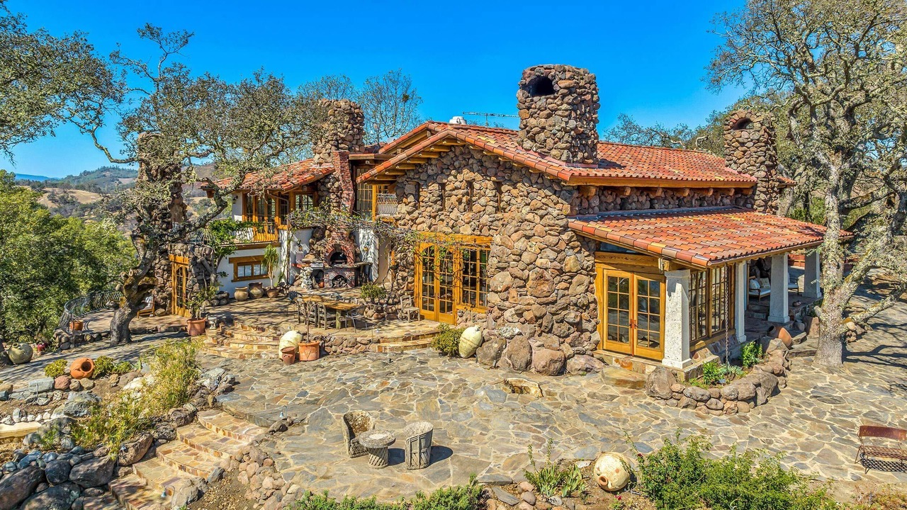 Photo of Outdoor in St. Helena