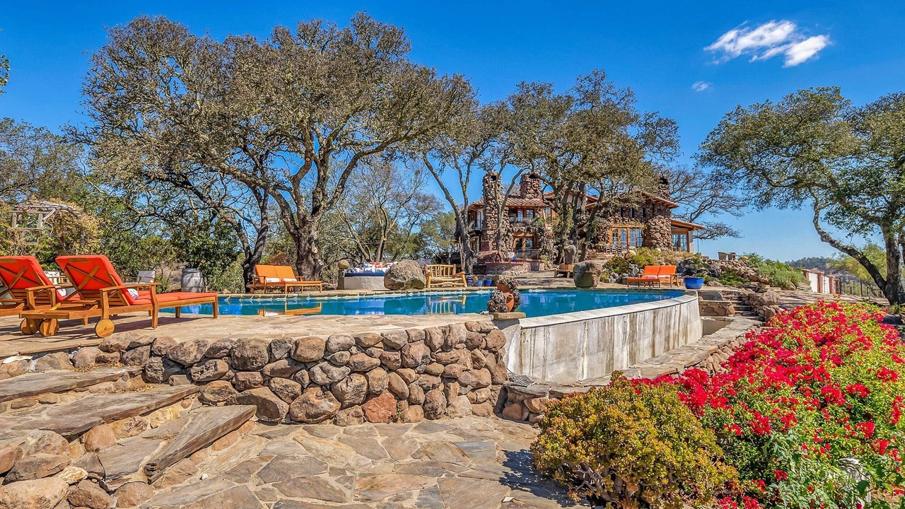 Photo of Outdoor in St. Helena