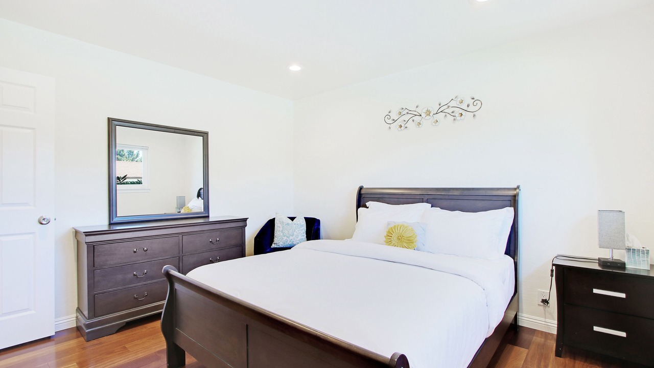Photo of Bedroom in Cambrian Community
