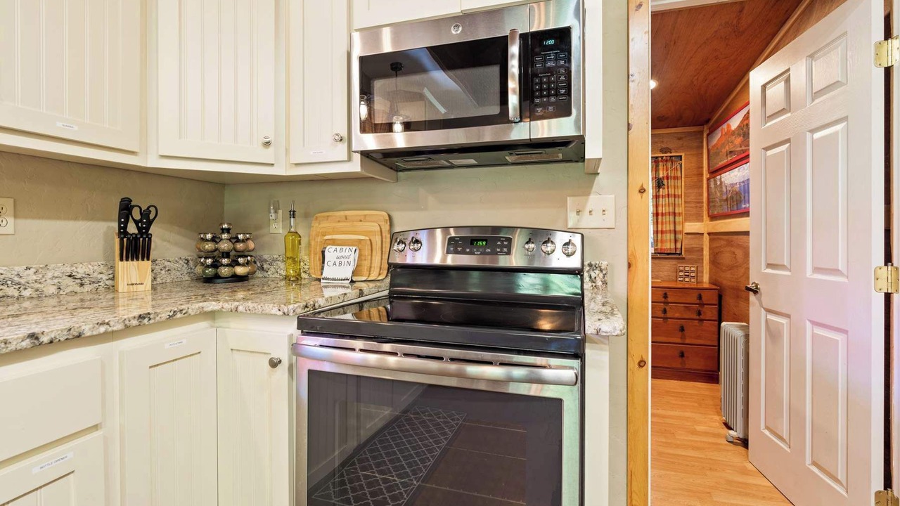 Photo of Kitchen in Sugar Pine