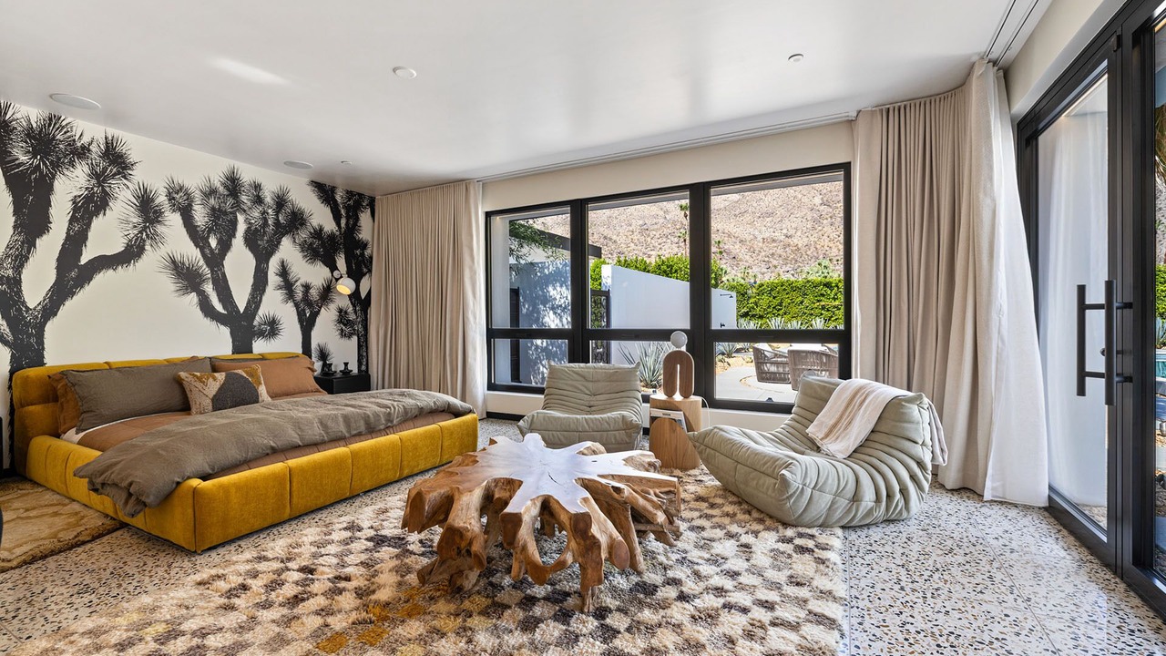 Photo of Livingroom in The Mesa