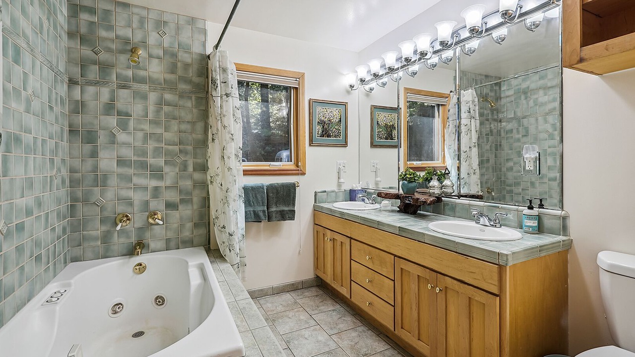Photo of Bathroom in Northwood