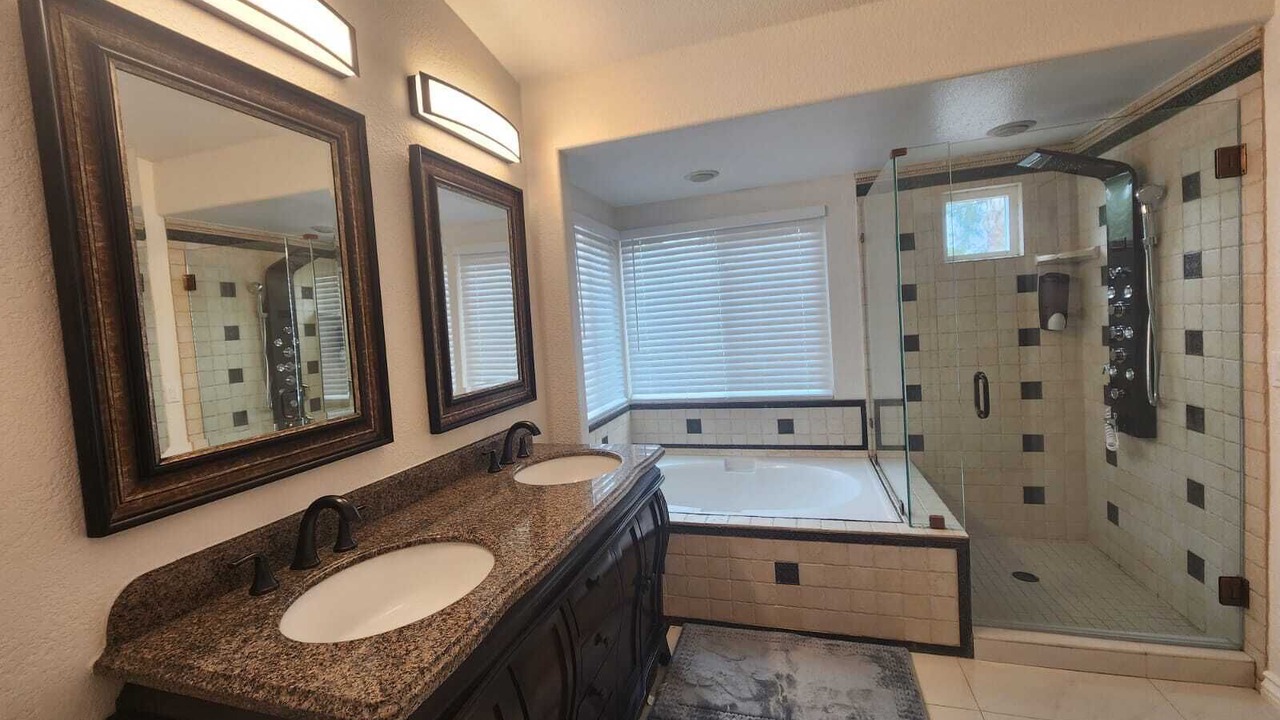 Photo of Bathroom in Miramar Ranch North