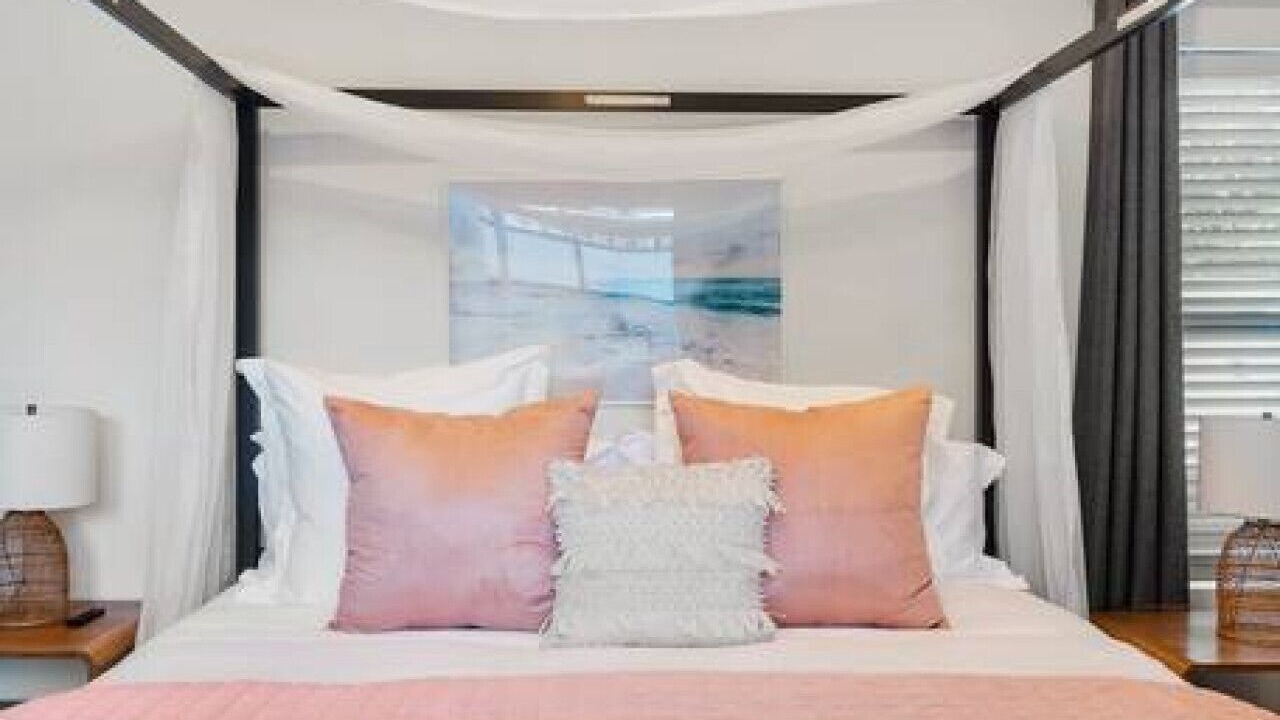 Photo of Bedroom in Harbor