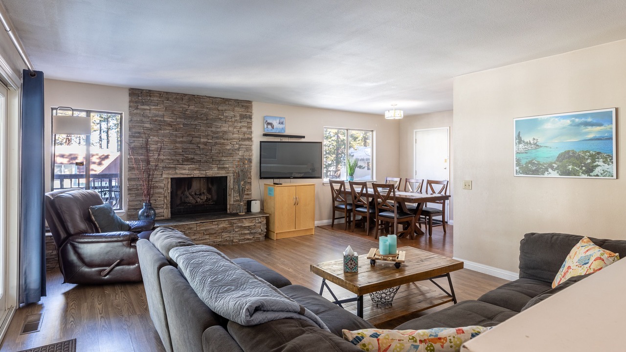Photo of Bedroom in Al Tahoe