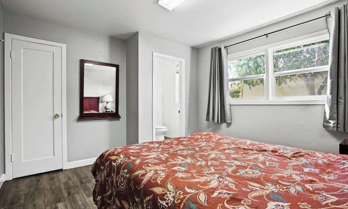 Photo of Bedroom in Fremont