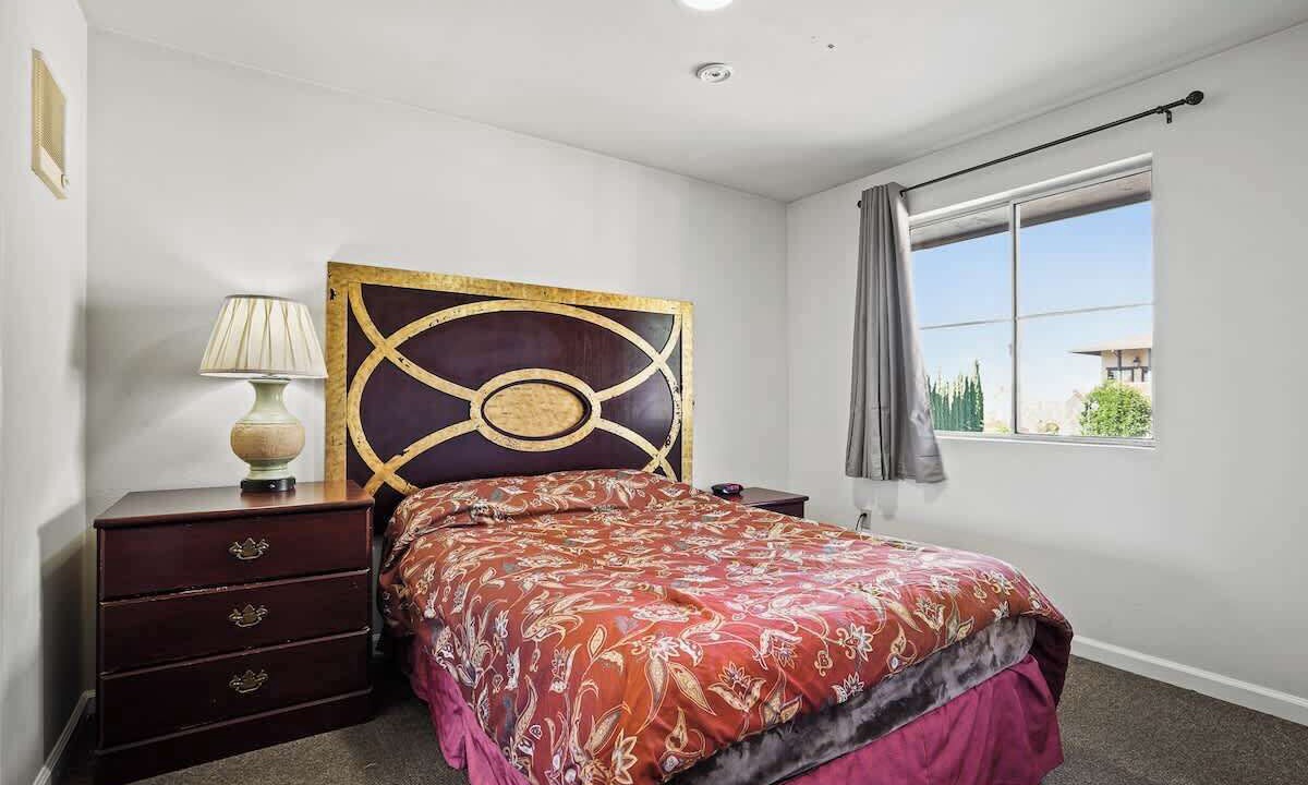 Photo of Bedroom in Fremont