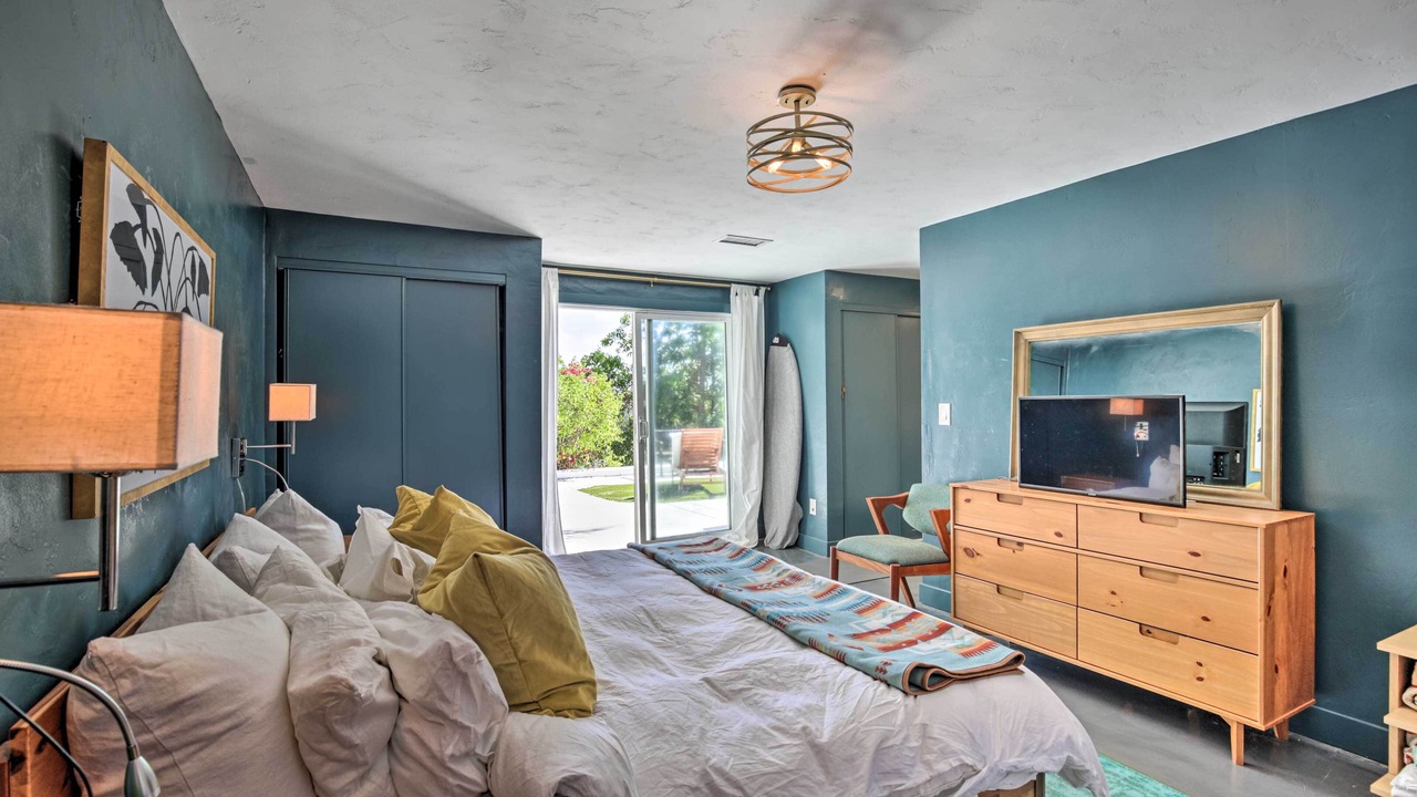 Photo of Bedroom in Fairmount Park