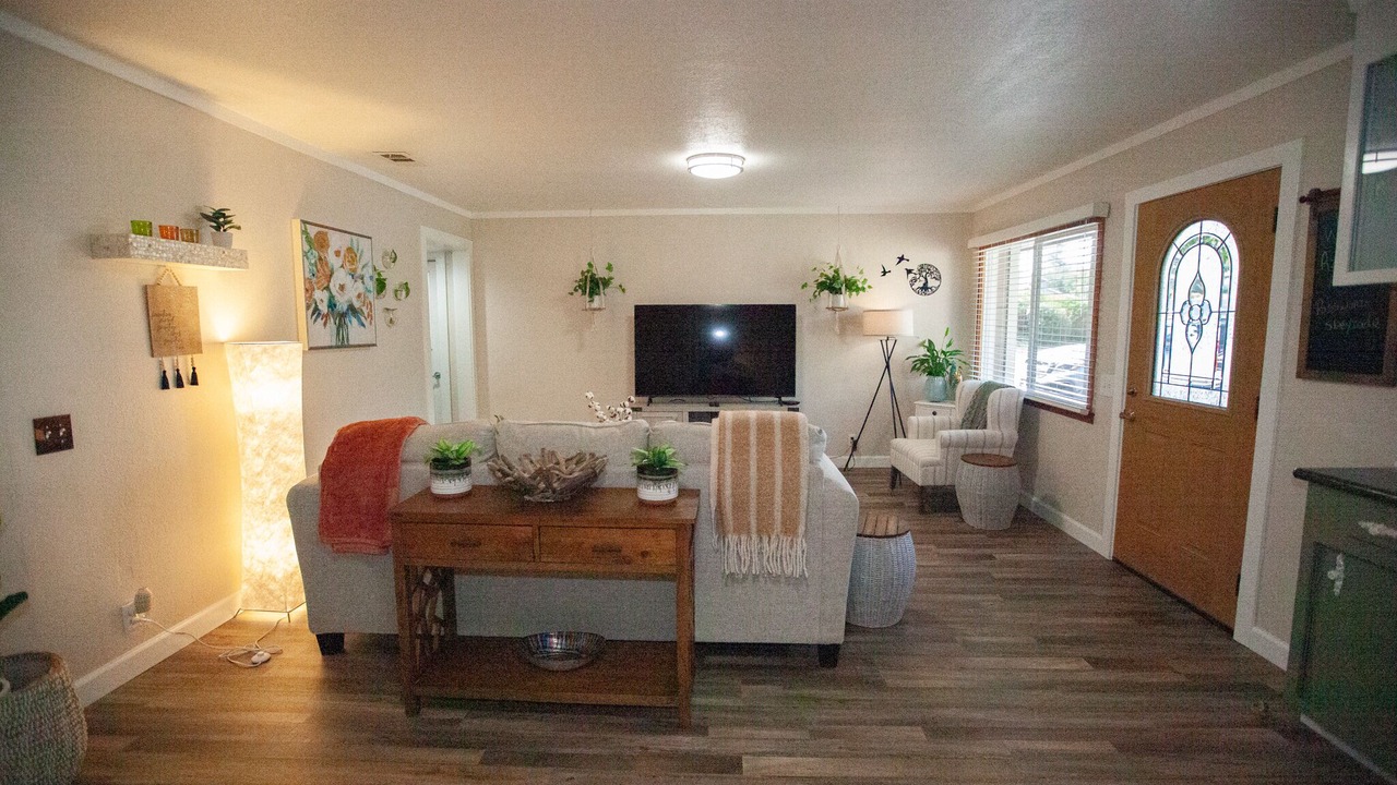 Photo of Livingroom in McKinleyville