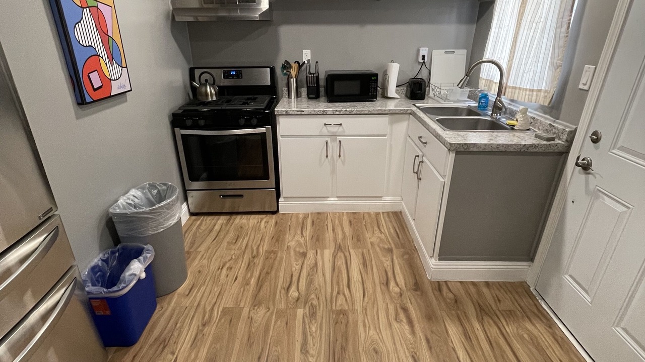 Photo of Kitchen in Mid-Wilshire