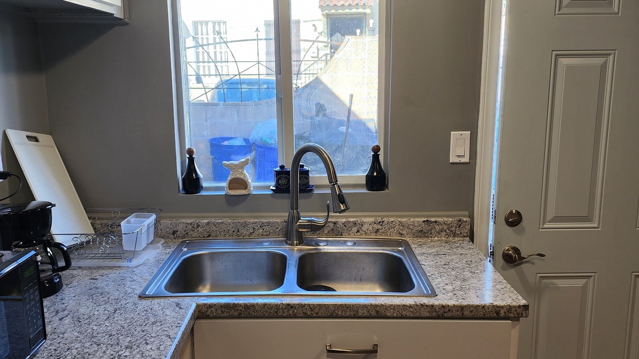 Photo of Kitchen in Mid-Wilshire