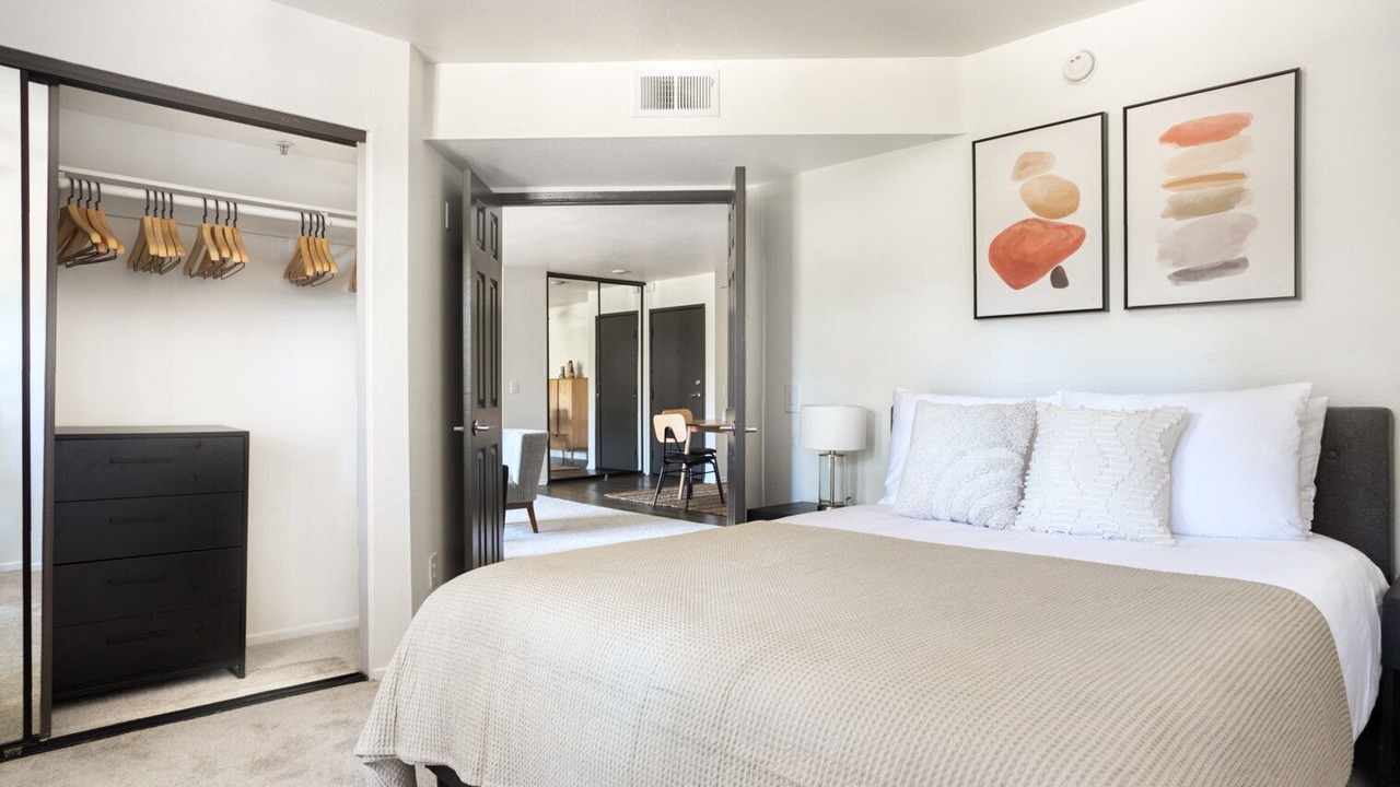 Photo of Bedroom in Studio City