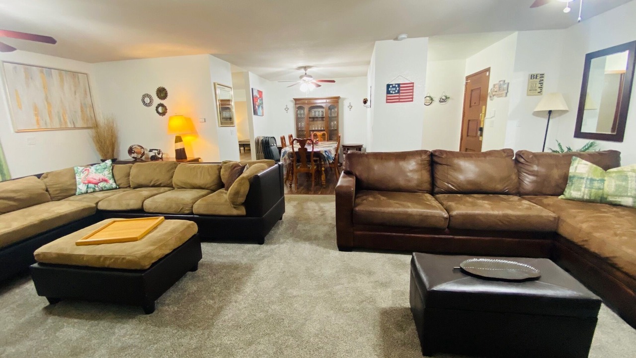 Photo of Livingroom in North Auburn