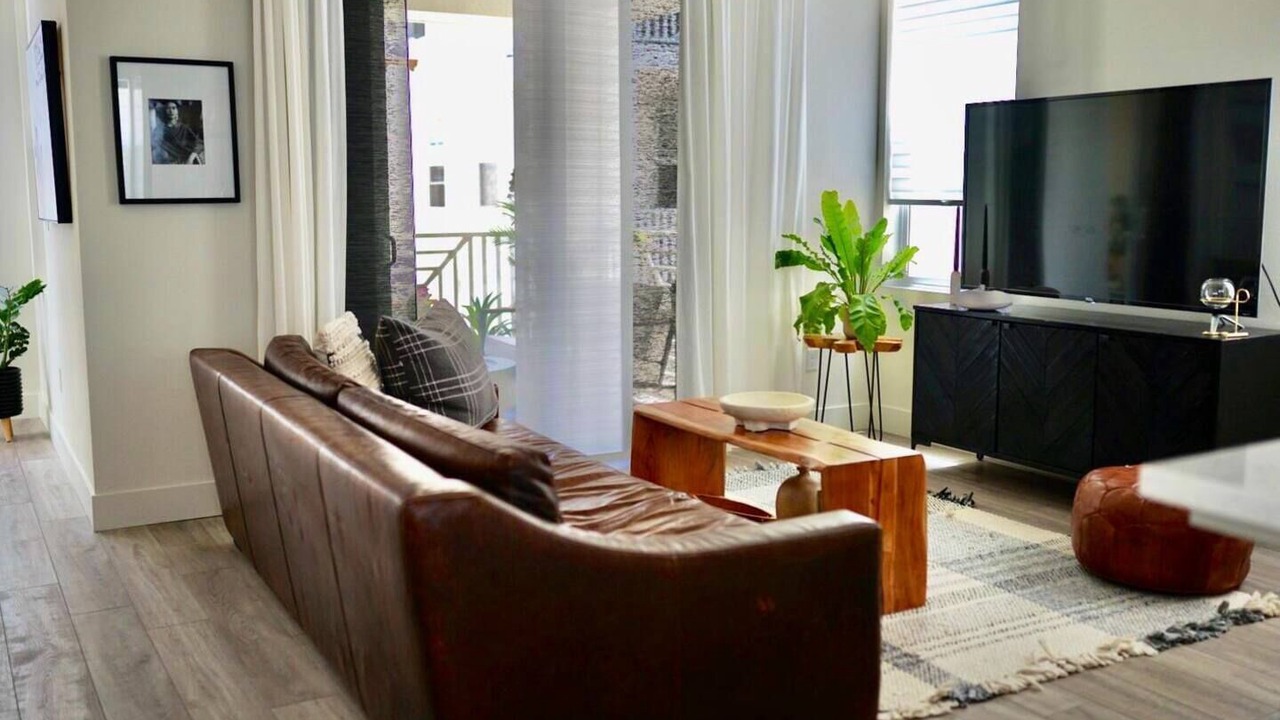 Photo of Livingroom in Newark