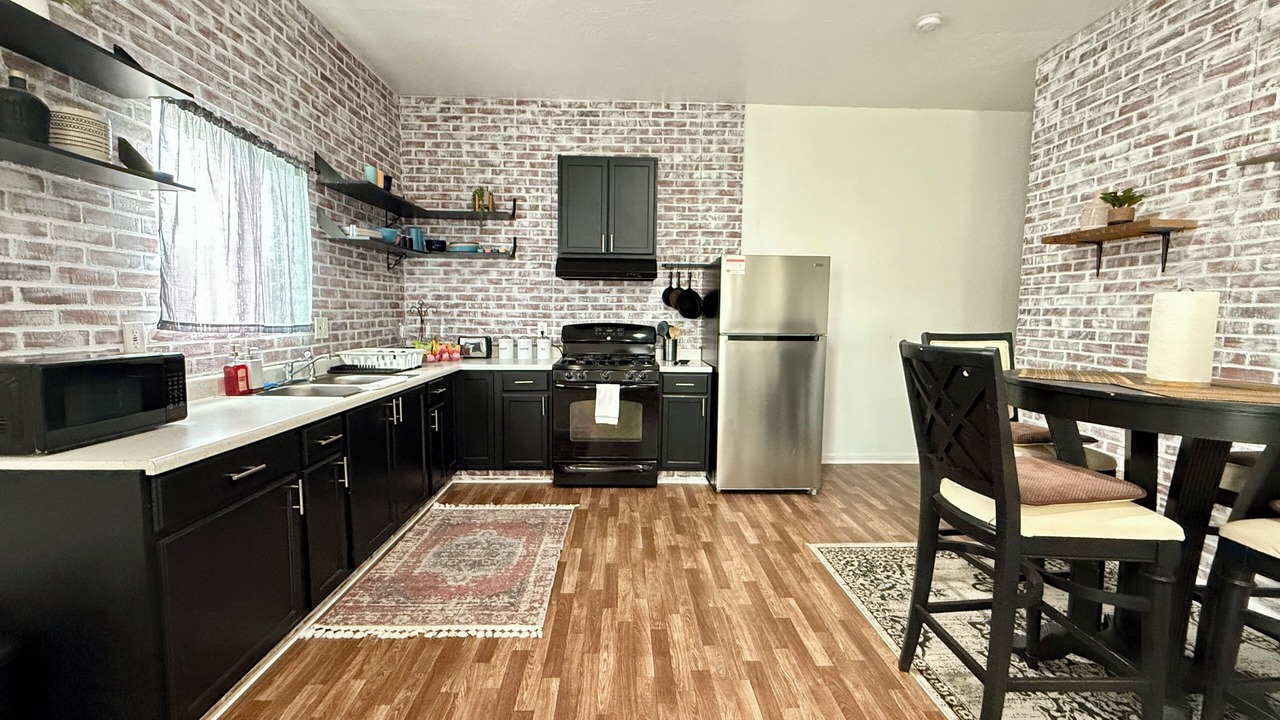 Photo of Kitchen in Dinuba