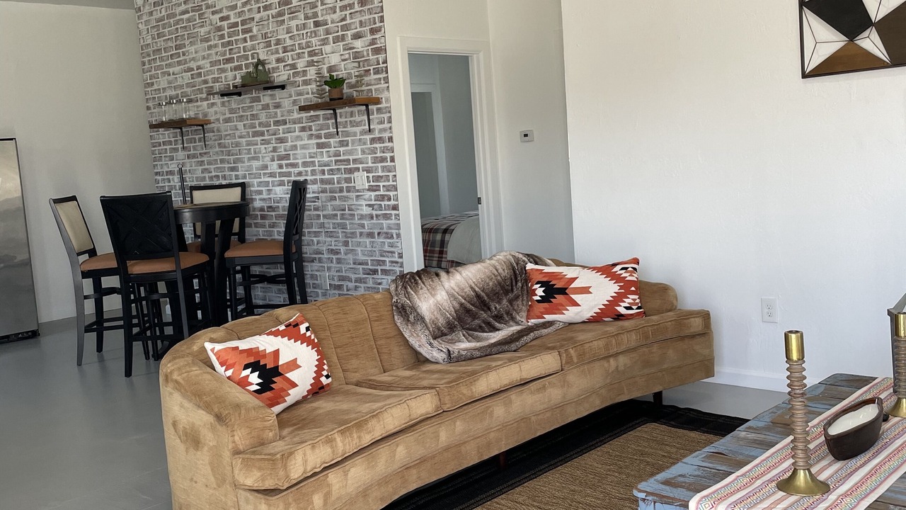Photo of Livingroom in Dinuba