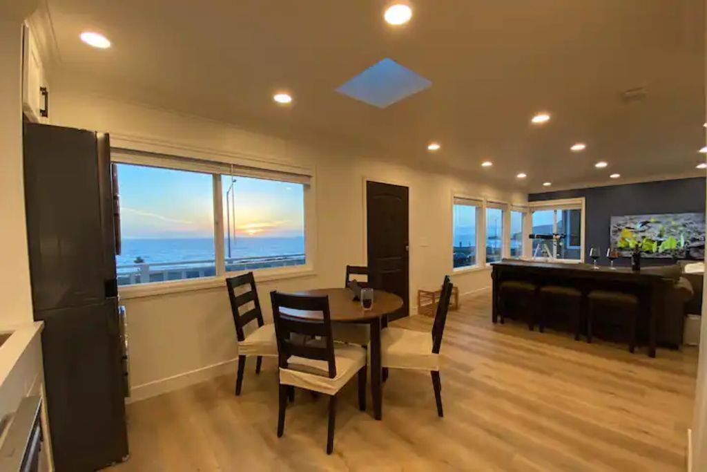 Photo of Bedroom in Edgemar - Pacific Manor