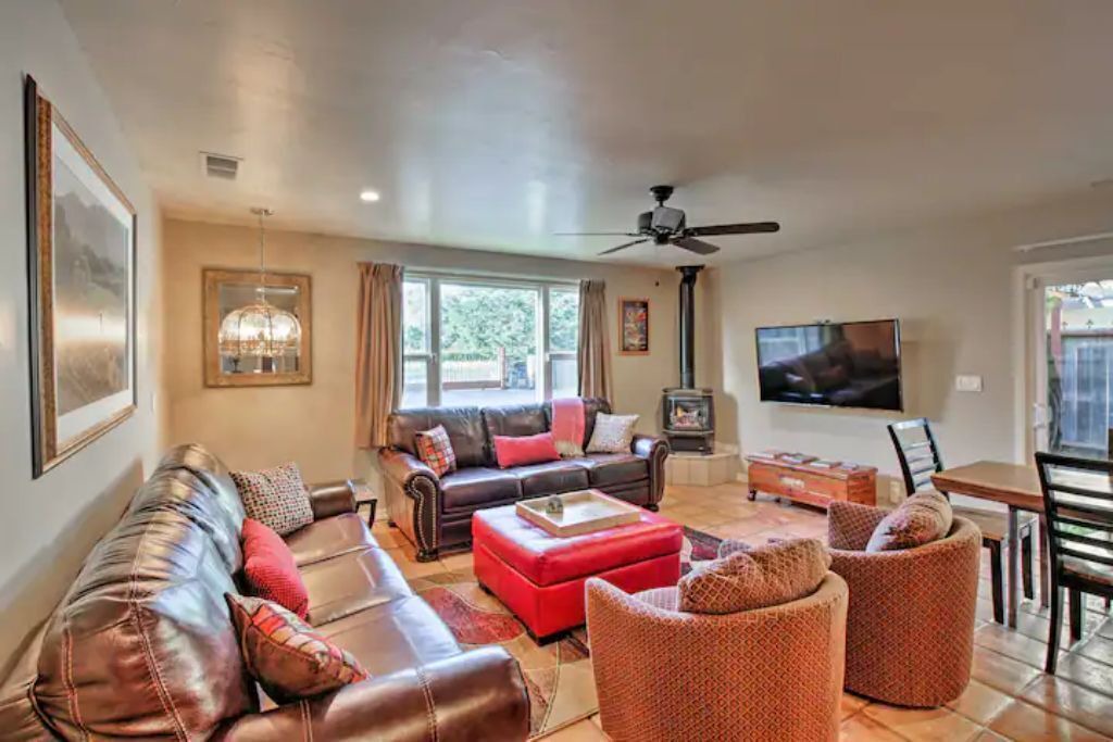 Photo of Livingroom in Sonoma