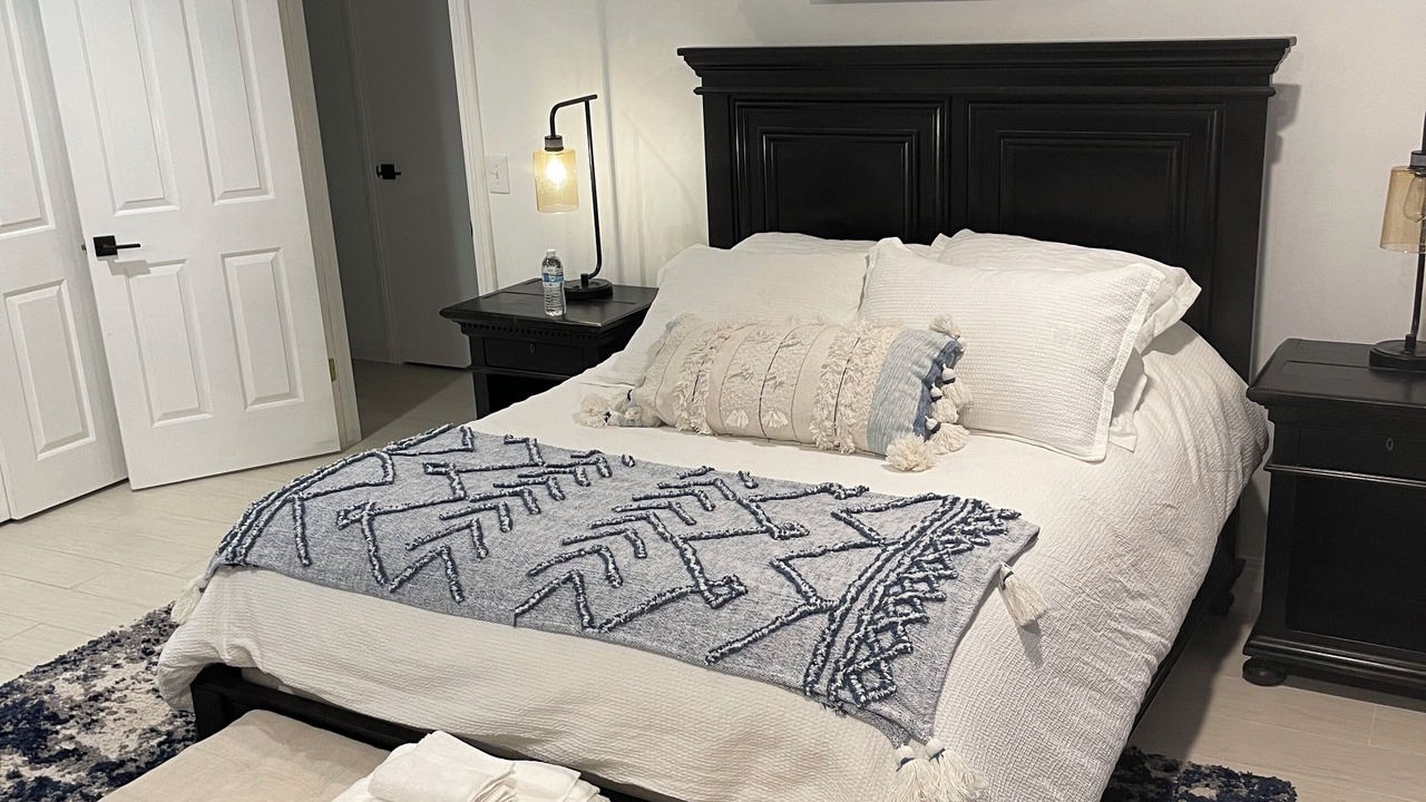 Photo of Bedroom in Los Olivos