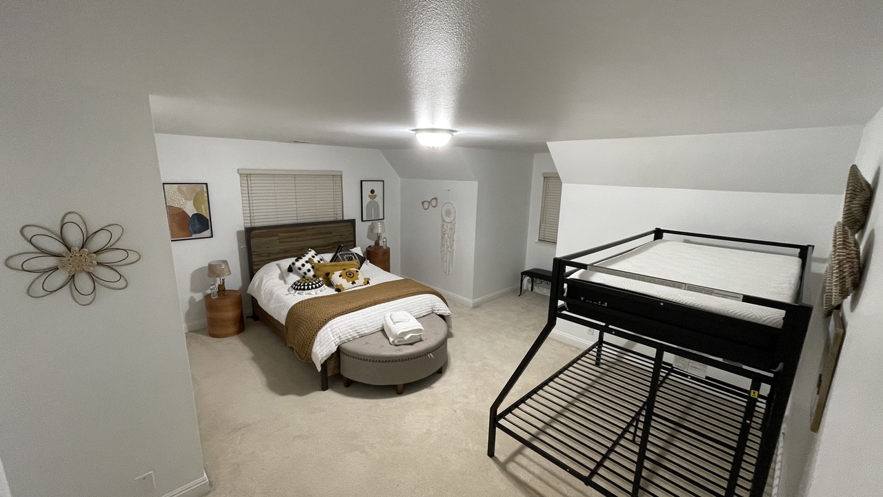 Photo of Bedroom in Los Olivos