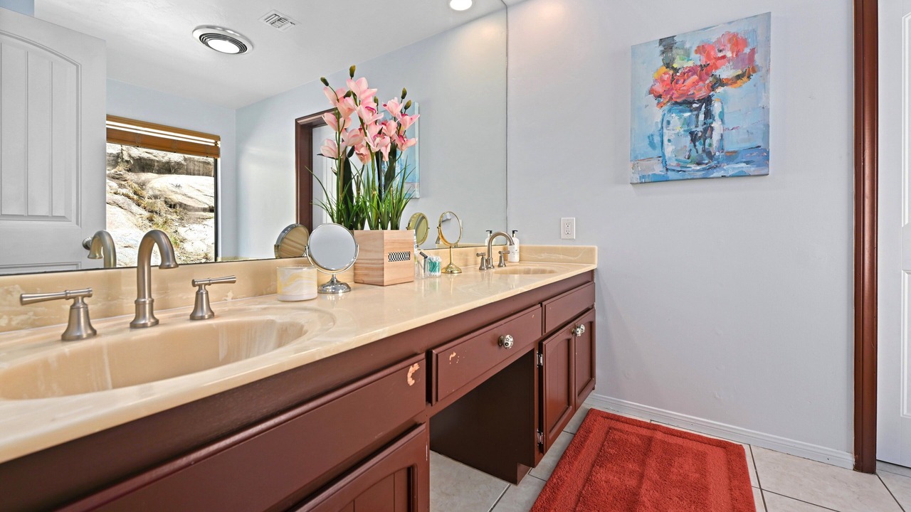 Photo of Bathroom in Valley Center