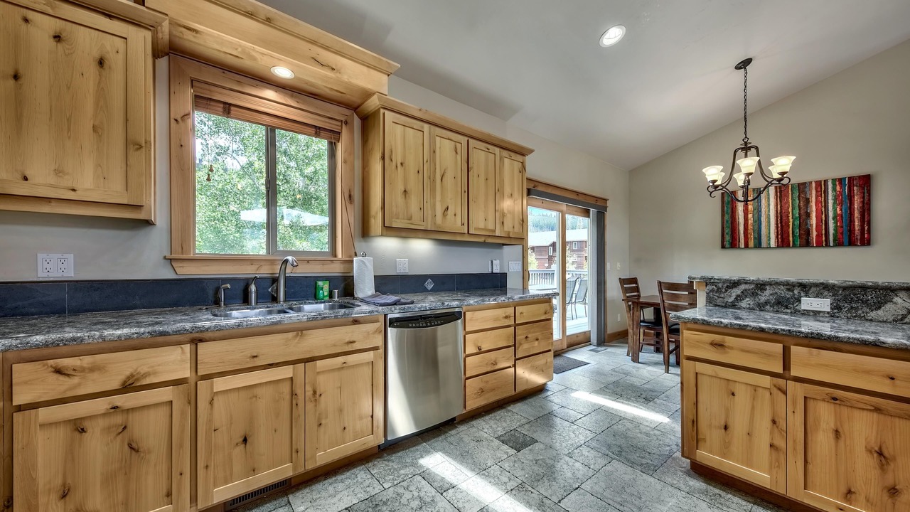 Photo of Kitchen in Mountain View Estates