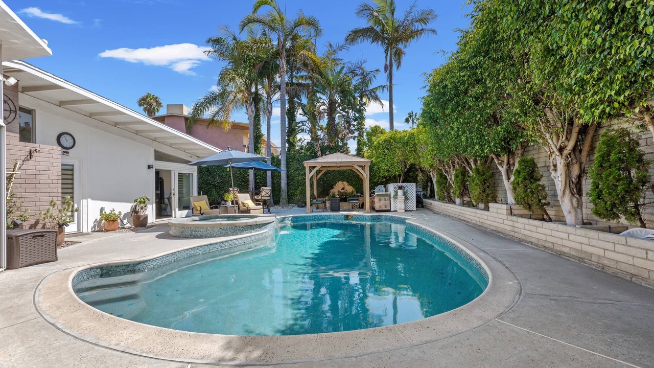 Photo of Outdoor in Huntington Beach