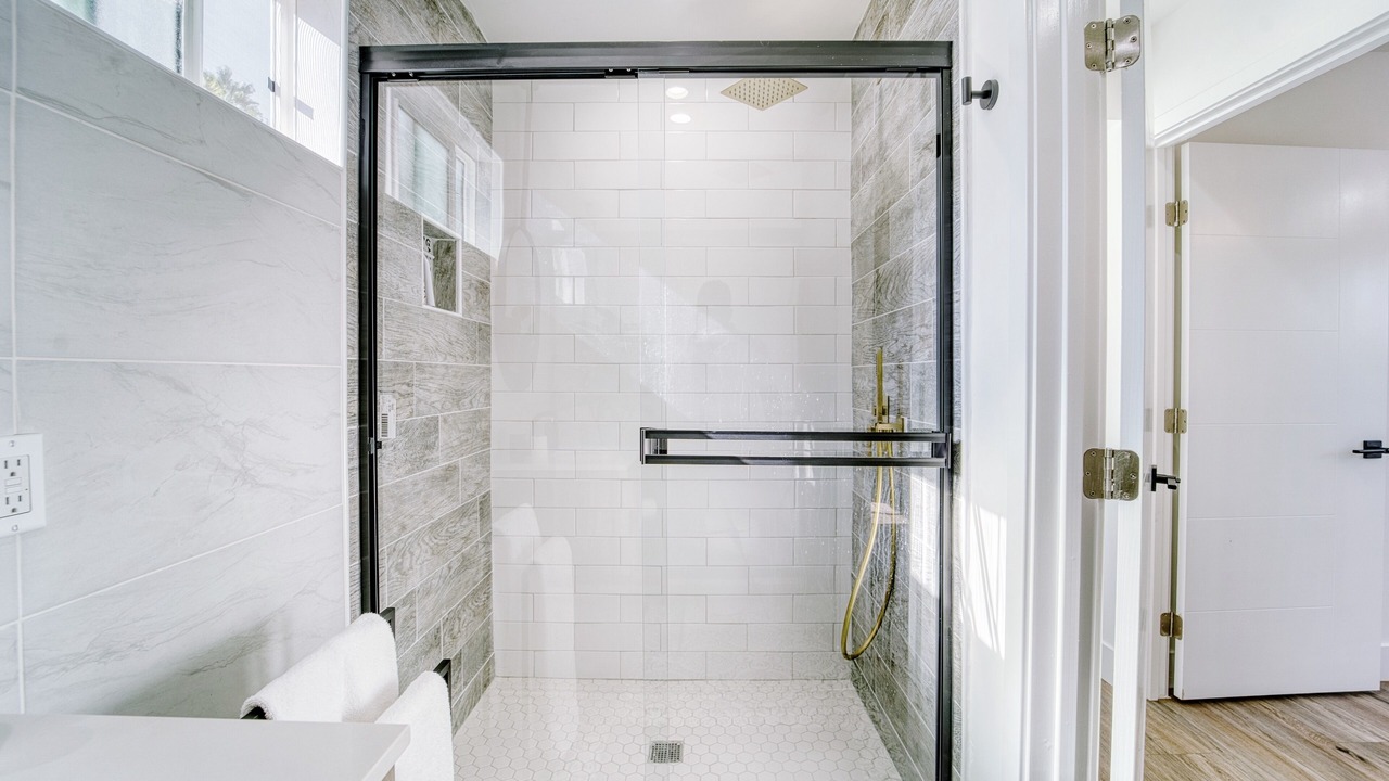 Photo of Bathroom in Reseda